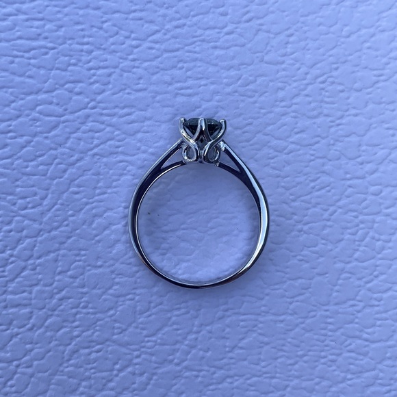 🎉Party Special🎉 bright beautiful Swarovski CZ - Picture 4 of 5